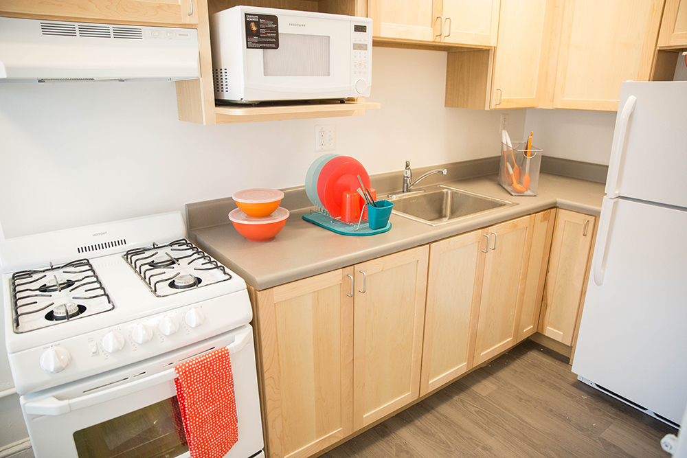 Studio Apartment: 2109 F. St, Kitchen